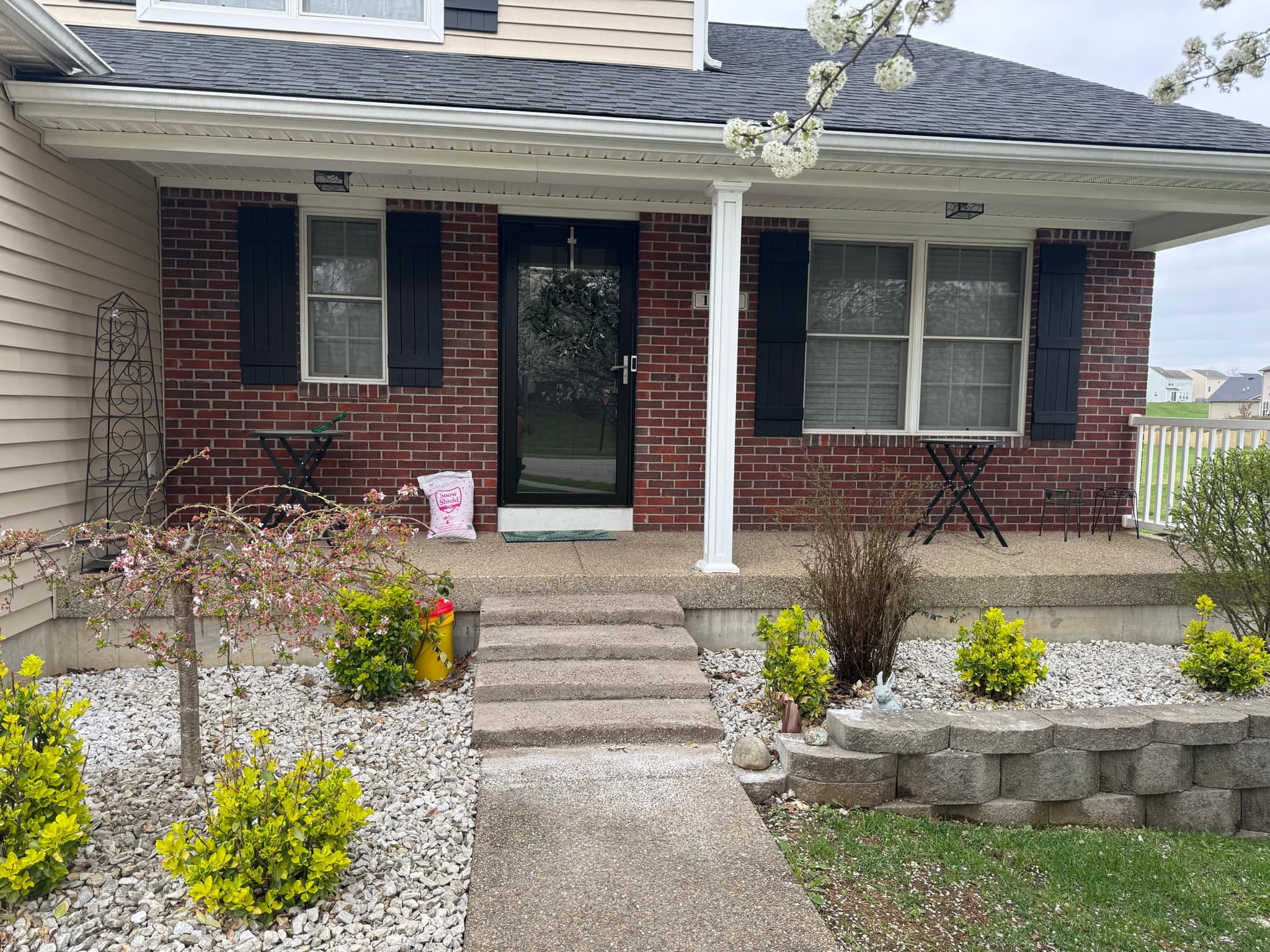 Handrail Installation - Before - by White Enterprises